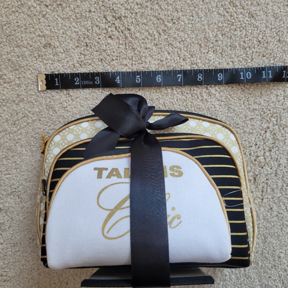 *NWT* 3pc Make-up bag set. Talk is Chic- Black, White & Gold - Picture 4 of 4